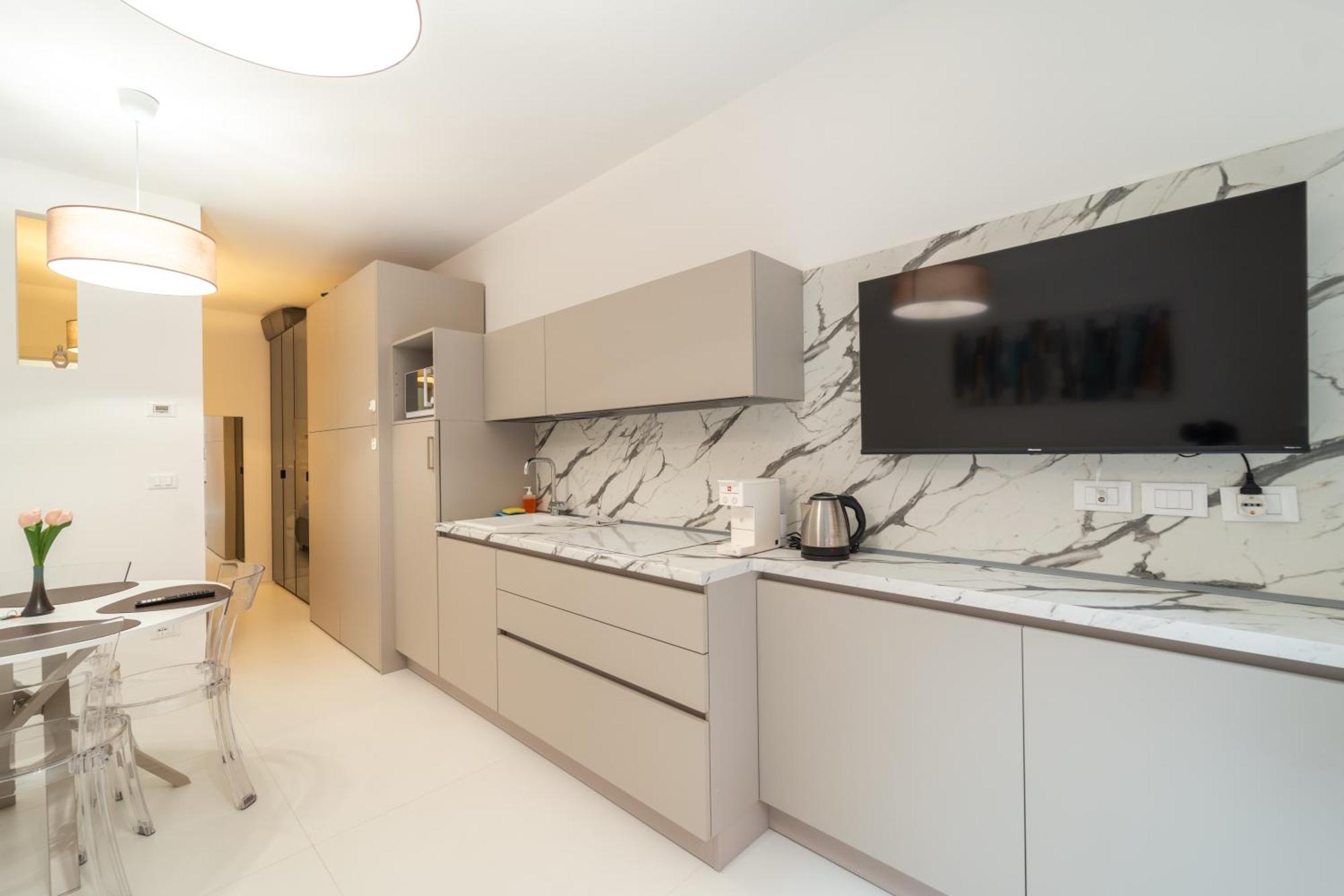 Homeby, Mascarella Patio Apartment Bologna Luaran gambar