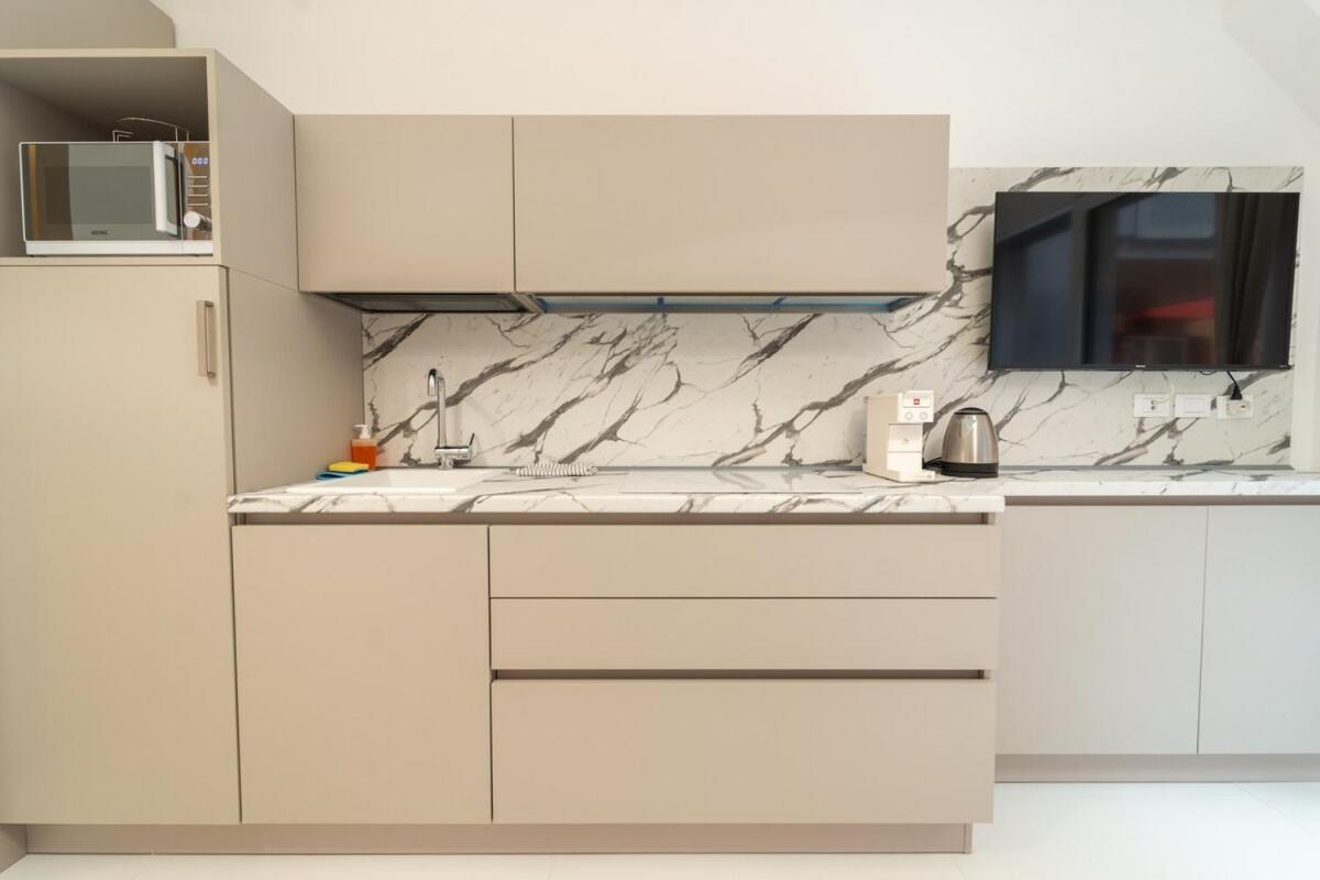 Homeby, Mascarella Patio Apartment Bologna Luaran gambar